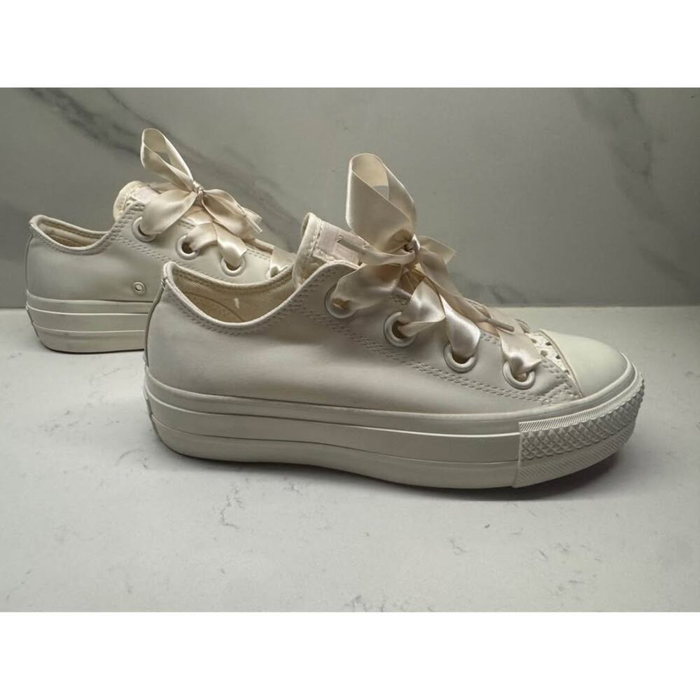 Converse Women’s Size 7 Cream Satin Big Eyelet Lace Tongue Ribbon Tie Sneakers - Picture 3 of 8
